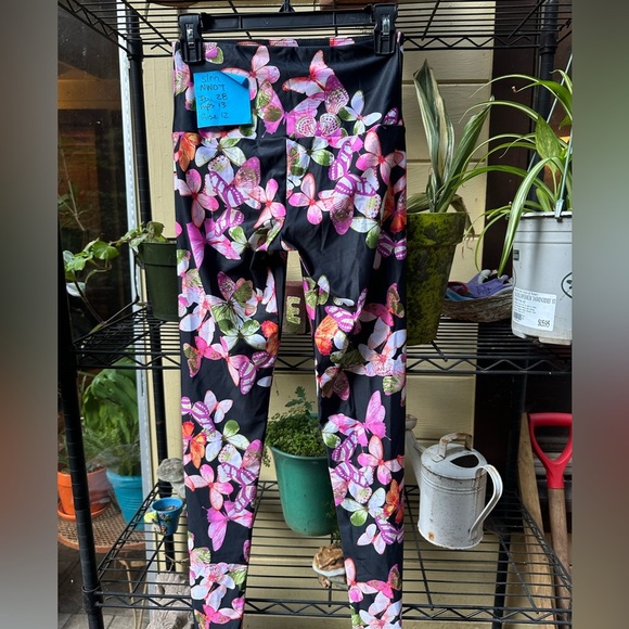 ONZIE ‘flow’ NWOT Yoga High Rise Leggings - Picture 4 of 6